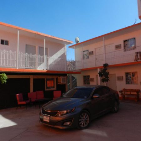 Consul Suites Ciudad Juárez Kültér fotó