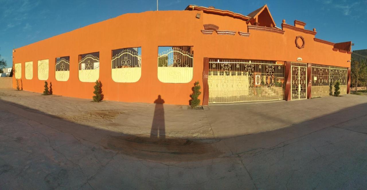 Consul Suites Ciudad Juárez Kültér fotó