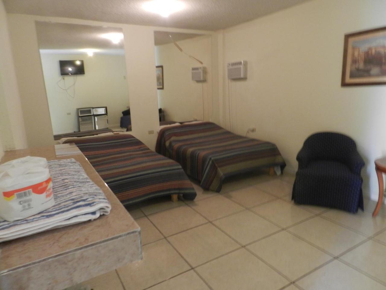 Consul Suites Ciudad Juárez Kültér fotó